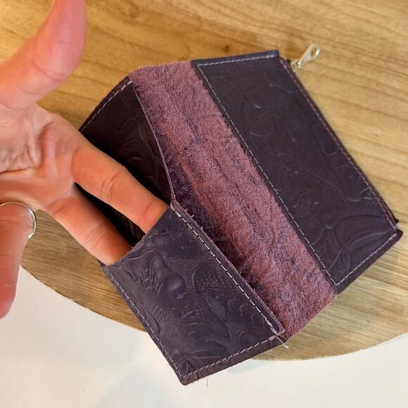 Handmade Purple Genuine Leather Tooled Floral Fold Over Western Wallet - Picture 4 of 11